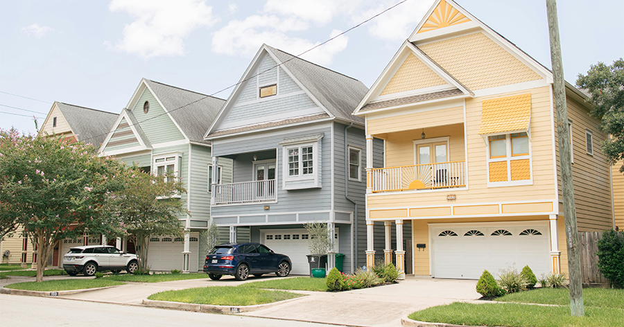 Shot of a pretty suburban street in the Houston Heights neighborhood.