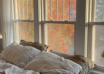 cozy guest bedroom ideas hero