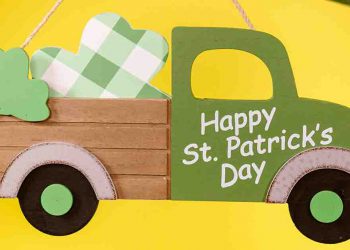 Bright green and yellow decor St Patrick's Day decor