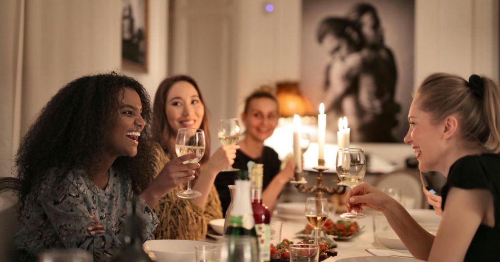 friends dining