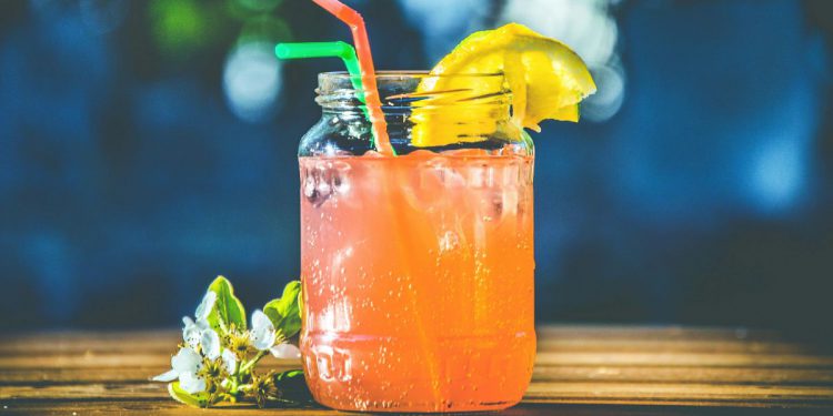 summer sips hero