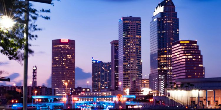 Moving to Tampa hero