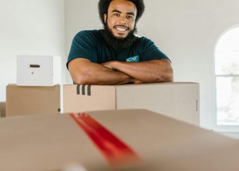 what is a storage locker hero