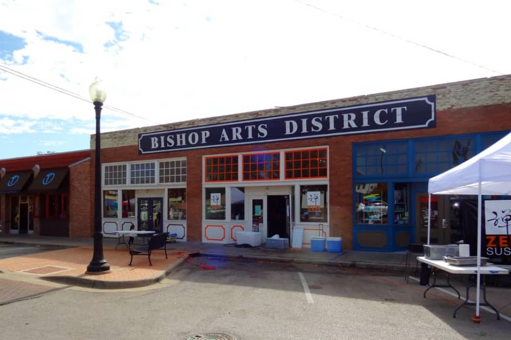 building in the Bishop Arts District in Dallas