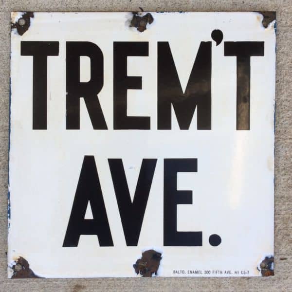 Tremont, Bronx, NY CubeSmart Self-Storage facility