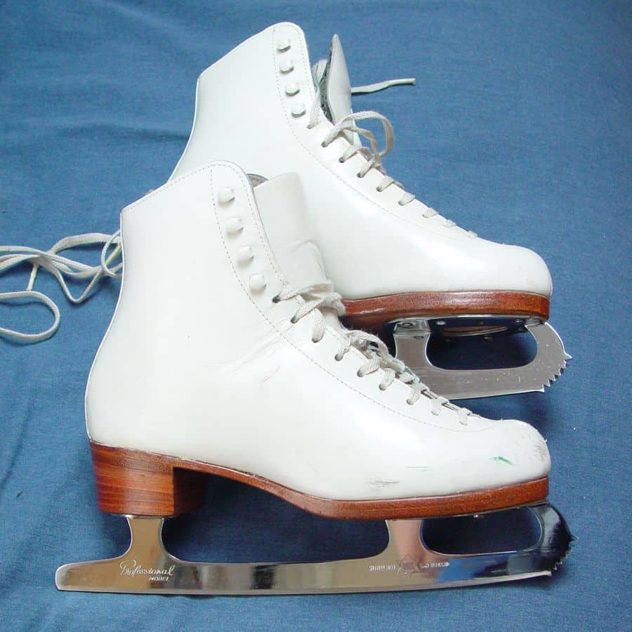 List 90+ Pictures What Did The First Ice Skates Look Like Full HD, 2k, 4k