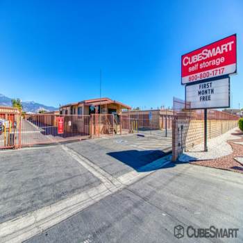 Self Storage Units At 1180 N State St In Hemet Ca Cubesmart