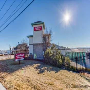 Self Storage Units In Centennial From 35 At 20210 E Smoky Hill Rd Cubesmart