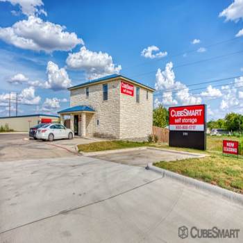 Self Storage Units In Georgetown From 28 At 2701 Fm 1460 Cubesmart