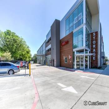 Self Storage Units In Austin From 38 At 5715 Burnet Rd Cubesmart