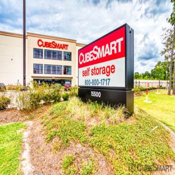 Self Storage Units In Houston From 45 At 15500 Vintage Preserve Pkwy Cubesmart