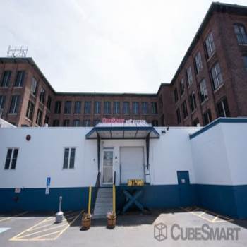 Self Storage Units In Worcester From 50 At 19 Mckeon Rd Cubesmart