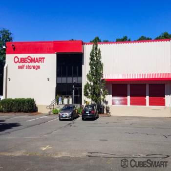 Self Storage Units In Hamden From 47 At 785 Sherman Ave Cubesmart