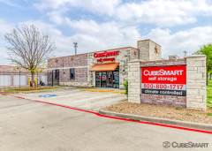 Cubesmart at 1460 S Interstate 35 E Lancaster texas