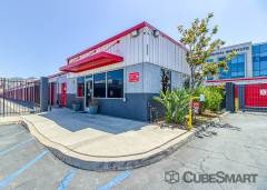 Cubesmart at 235 E Carmel St San Marcos california