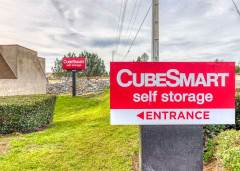 Cubesmart at 2828 W 5th St Santa Ana california