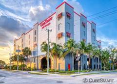 Cubesmart at 901 Nw 1st St Fort Lauderdale florida