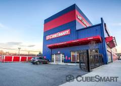 Cubesmart at 1425 Bruckner Blvd Bronx new york