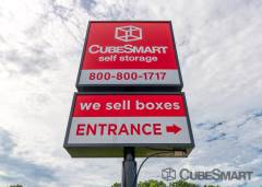 Cubesmart at 7949 Fort Smallwood Rd Curtis Bay maryland