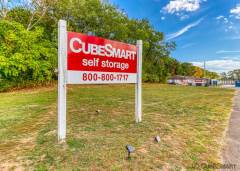 Cubesmart at 76 Sanford St Hamden connecticut