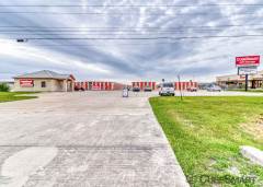 Cubesmart at 1600 E General Cavazos Blvd Kingsville texas