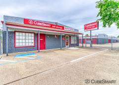 Cubesmart at 219 Manuel Dr College Station texas