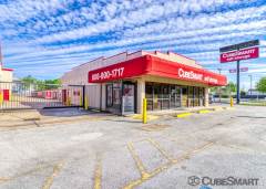 Cubesmart at 7017 Almeda Rd Houston texas