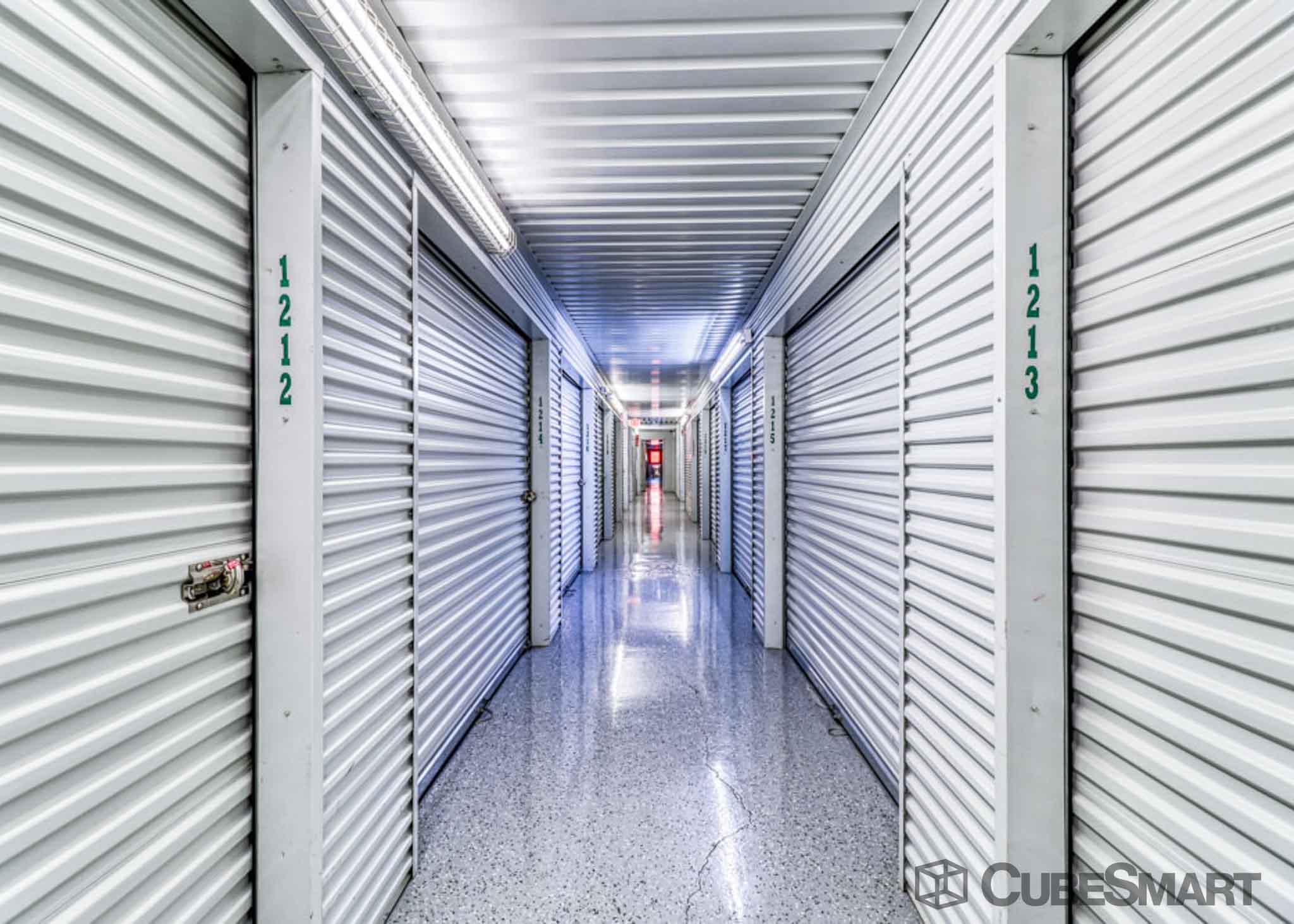Cubesmart Sam 5500 E Sam Houston Pkwy N in Houston, TX | Previously Storage West ...