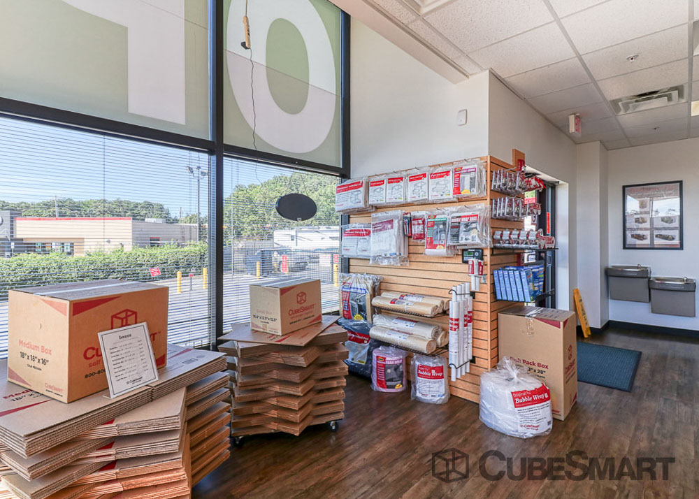 SelfStorage Units at 10305 Guilford Rd in Jessup, MD CubeSmart