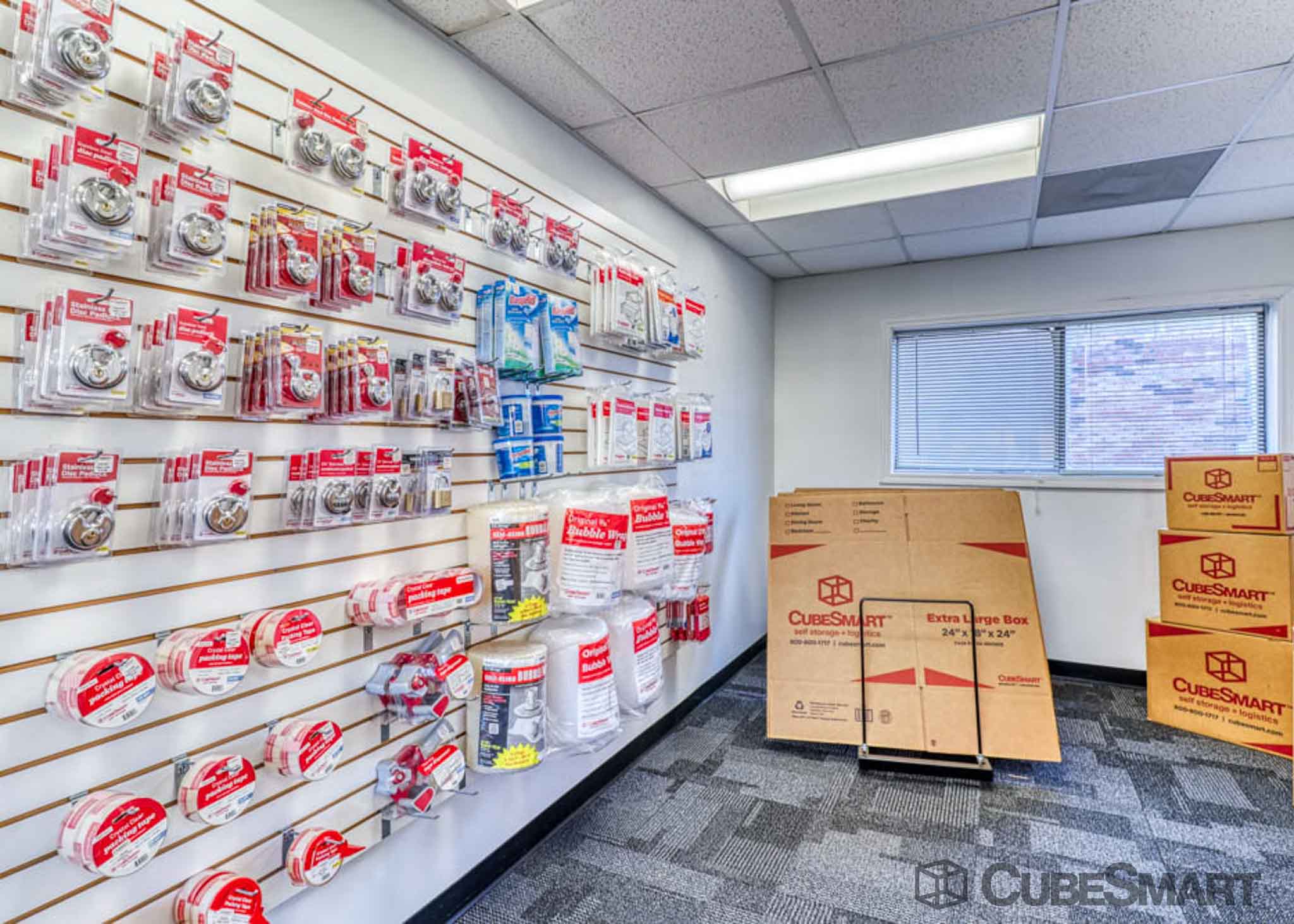 Storage Near 5985 S Norcross Tucker Rd in Norcross CubeSmart