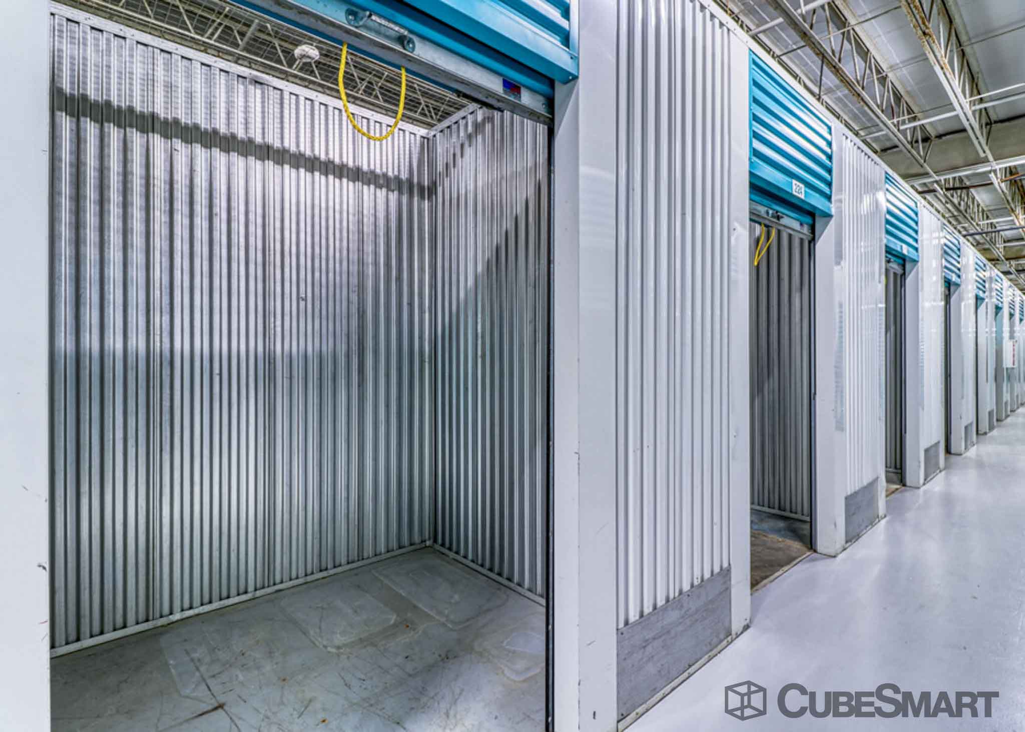 SelfStorage Units at 3333 Cleveland Ave in Fort Myers, FL CubeSmart