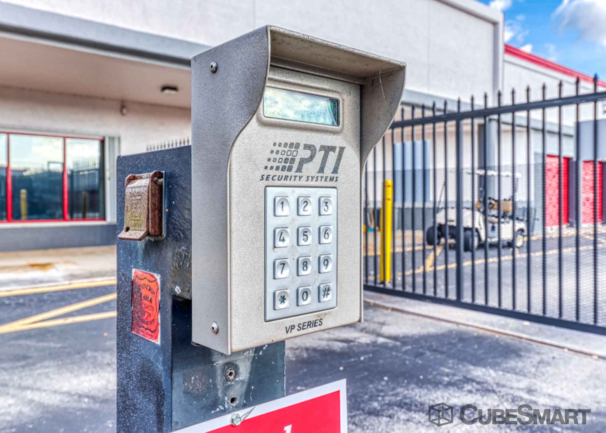 SelfStorage Units at 3901 Riverland Rd in Fort Lauderdale, FL CubeSmart