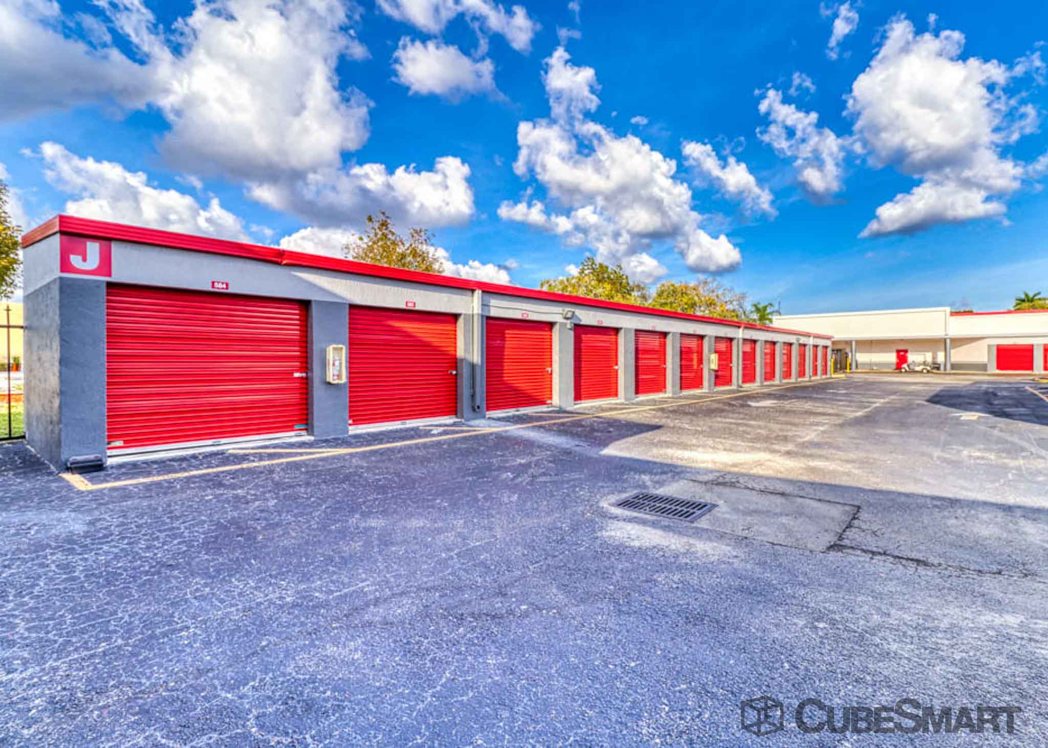 SelfStorage Units at 3901 Riverland Rd in Fort Lauderdale, FL CubeSmart
