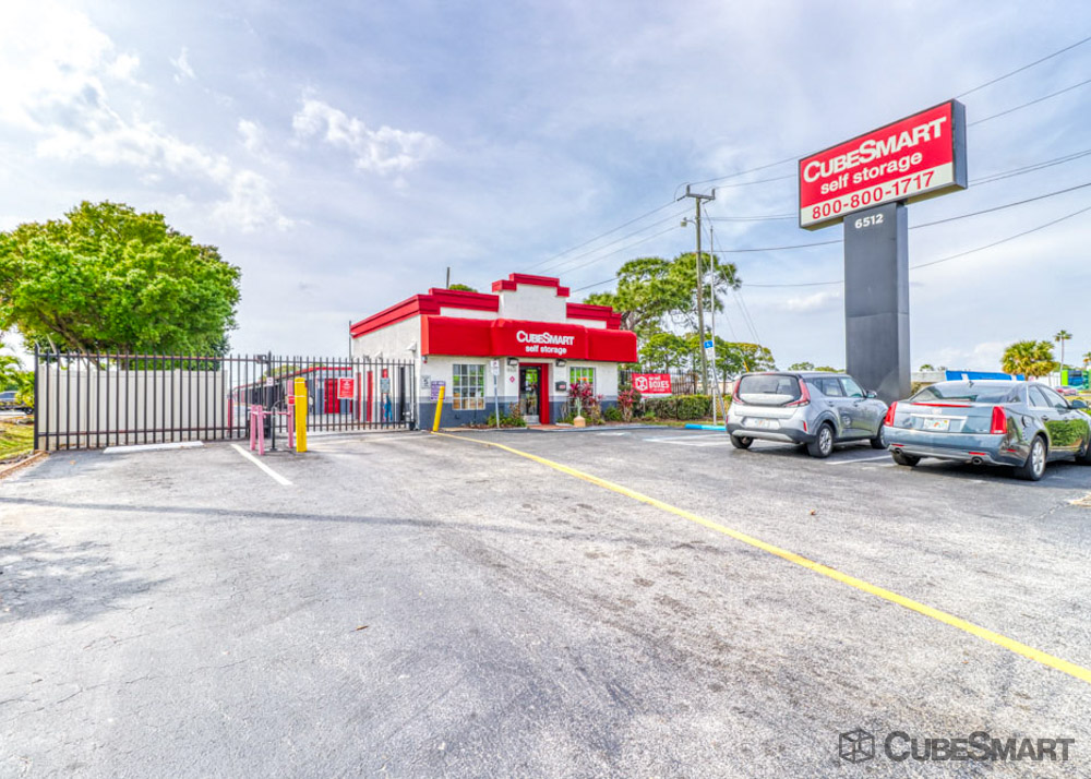 Storage Units at 6512 14th St W, Bradenton, FL CubeSmart