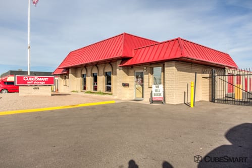 self storage units from
