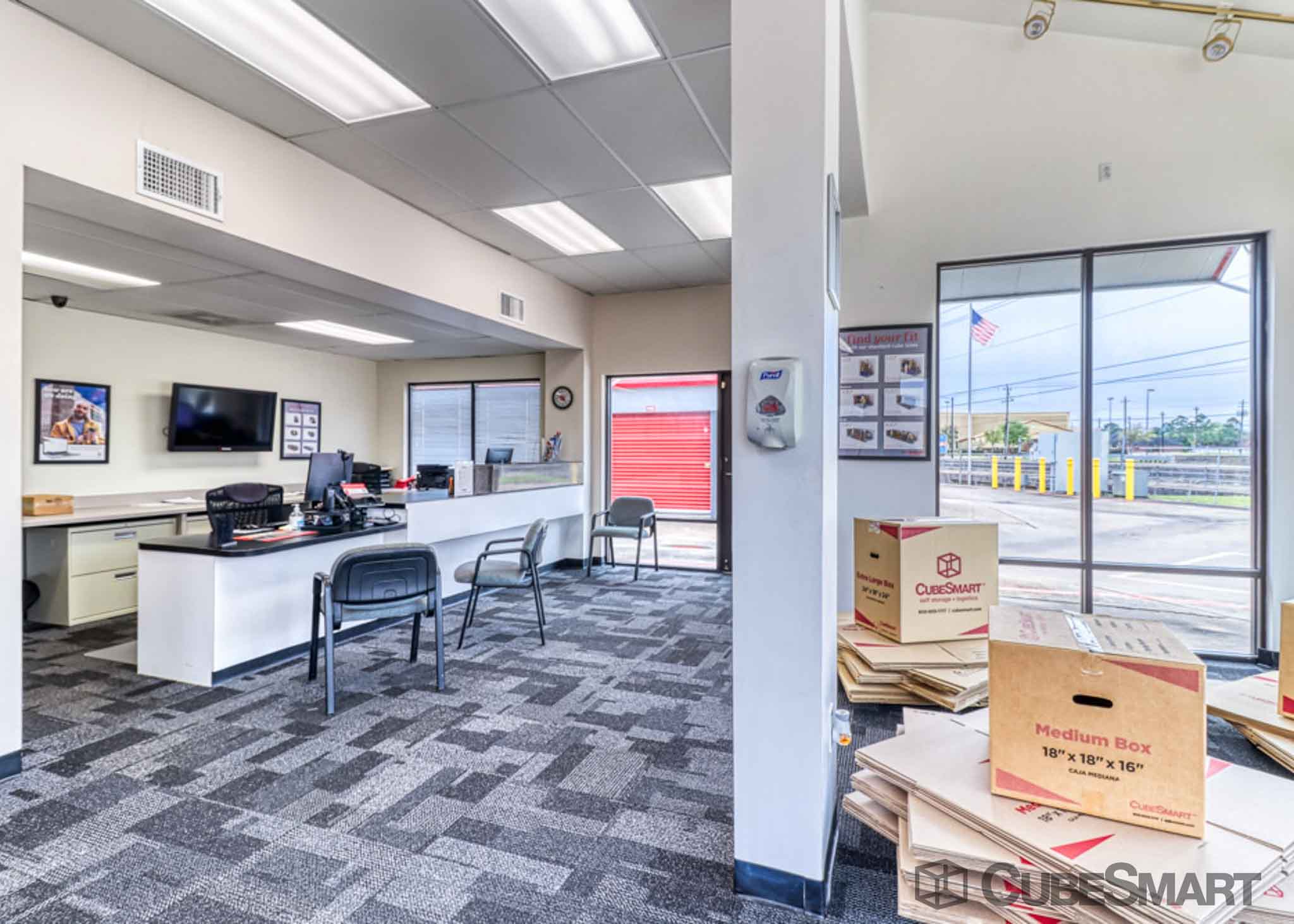 SelfStorage Units at 1919 E Broadway St in Pearland, TX CubeSmart