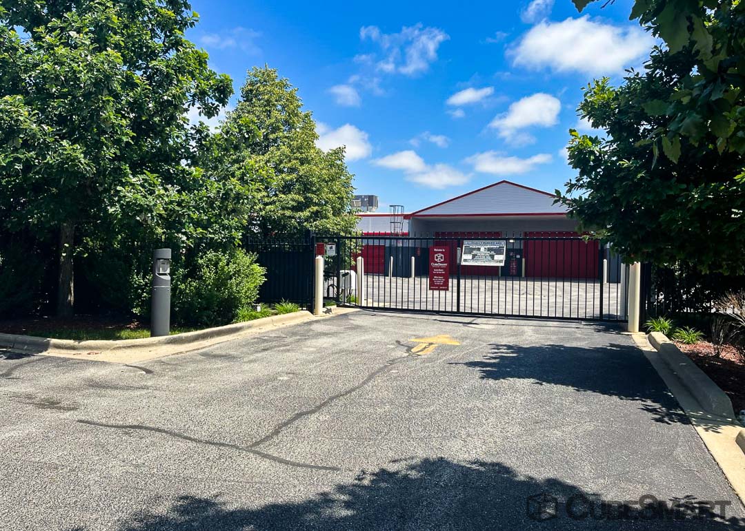 SelfStorage Units at 6201 S Harlem Ave in Chicago, IL CubeSmart
