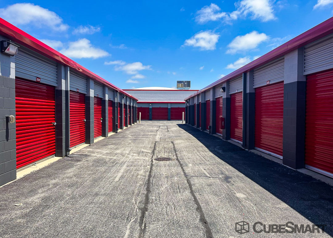 SelfStorage Units at 6201 S Harlem Ave in Chicago, IL CubeSmart