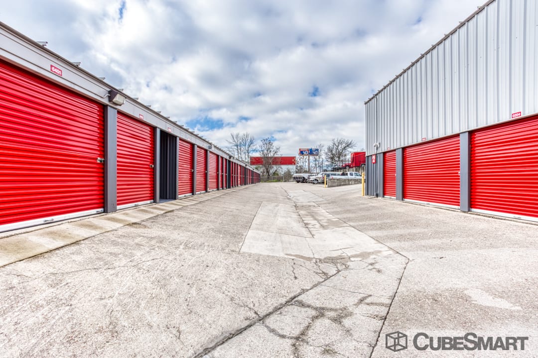 SelfStorage Units at 10707 N Interstate 35 in Austin, TX CubeSmart
