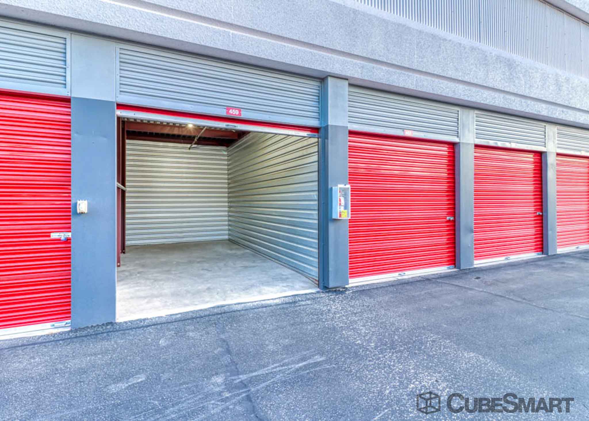 Storage Near 1650 Crestdale Ln in Las Vegas CubeSmart