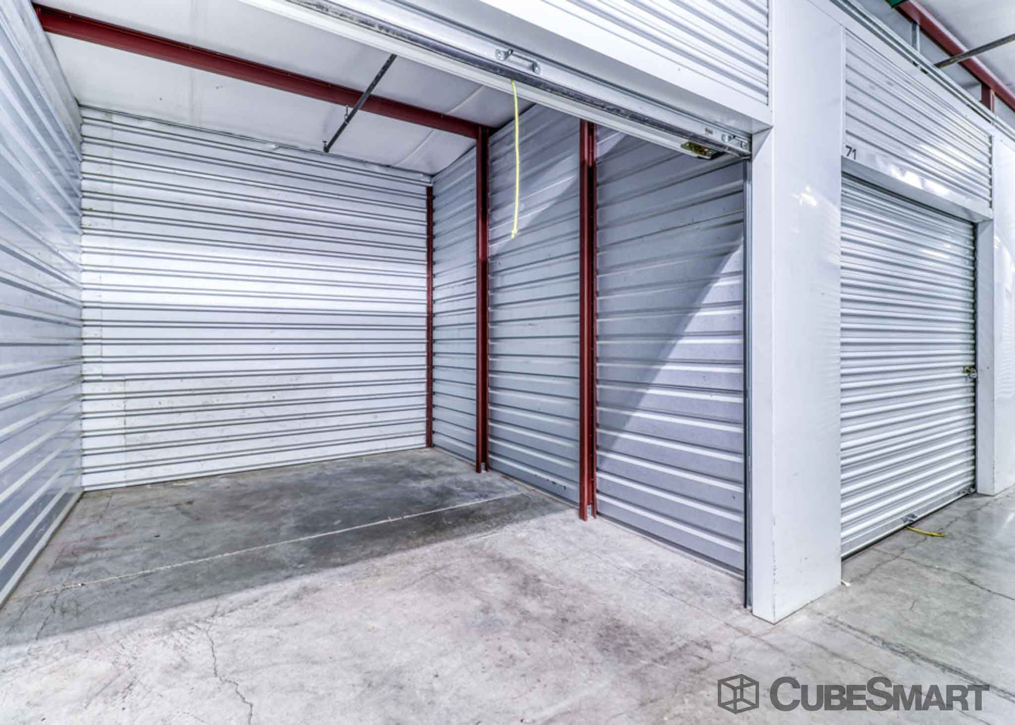 Storage Near 1650 Crestdale Ln in Las Vegas CubeSmart