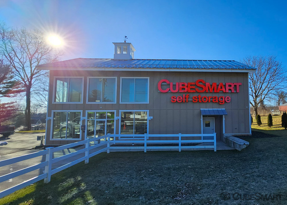 Storage Units At 129 Meriden Rd Middlefield CT CubeSmart storage-units-at-129-meriden-rd-middlefield-ct-cubesmart