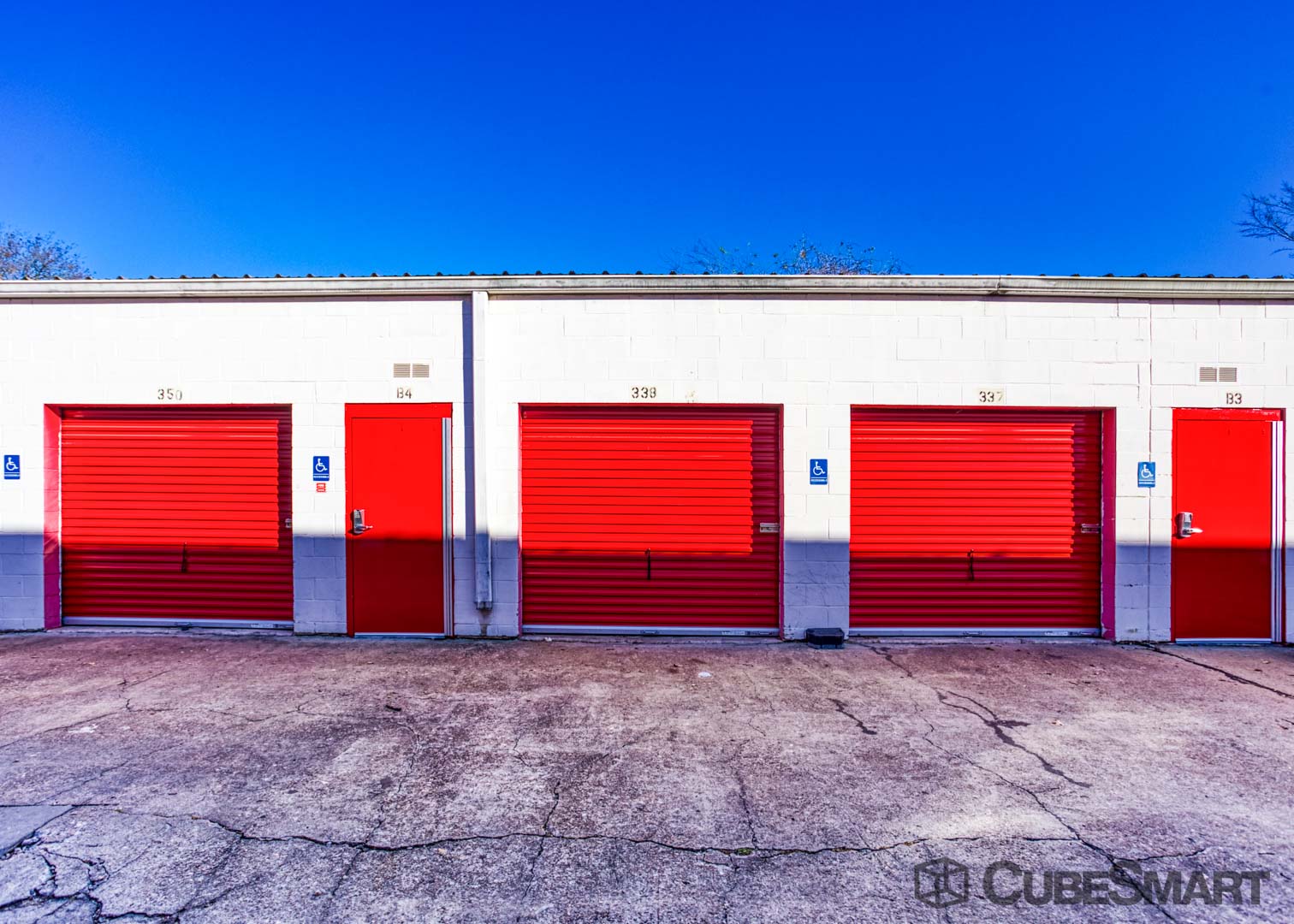 SelfStorage Units at 3735 Mangum Rd in Houston, TX CubeSmart