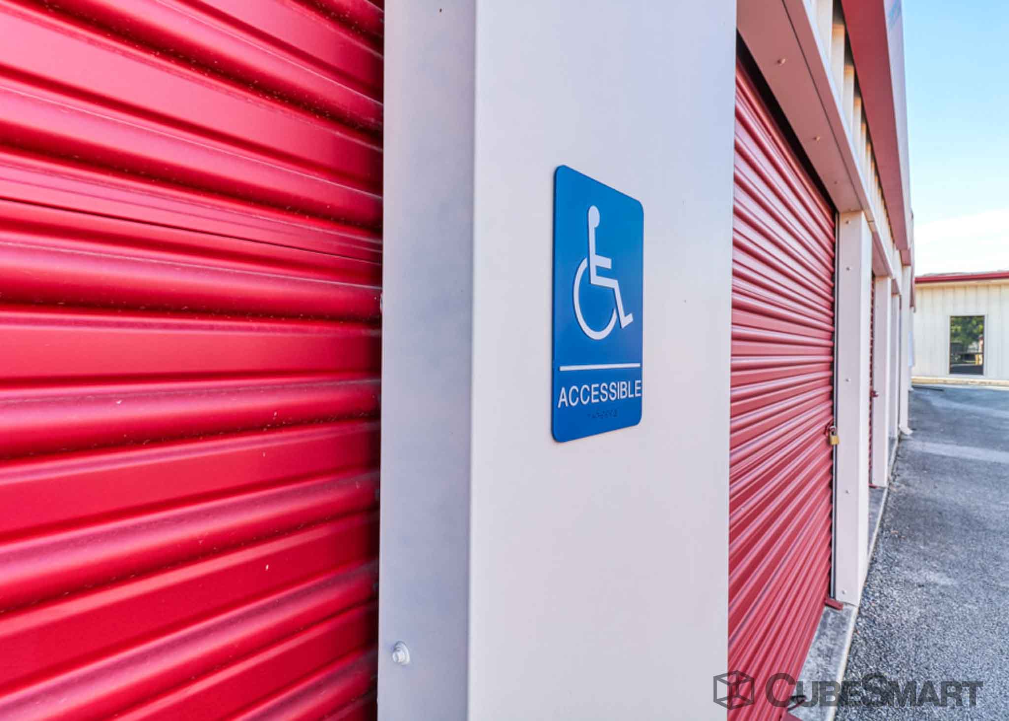 SelfStorage Units at 726 N Walnut Ave in New Braunfels, TX CubeSmart