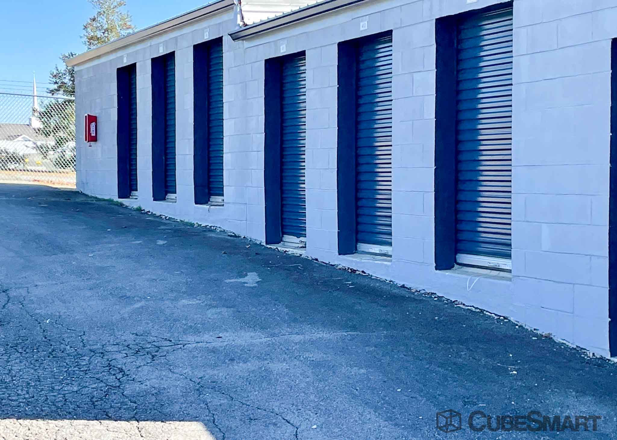 SelfStorage Units at 200 Sula T Nickell St in Centerville, TN CubeSmart