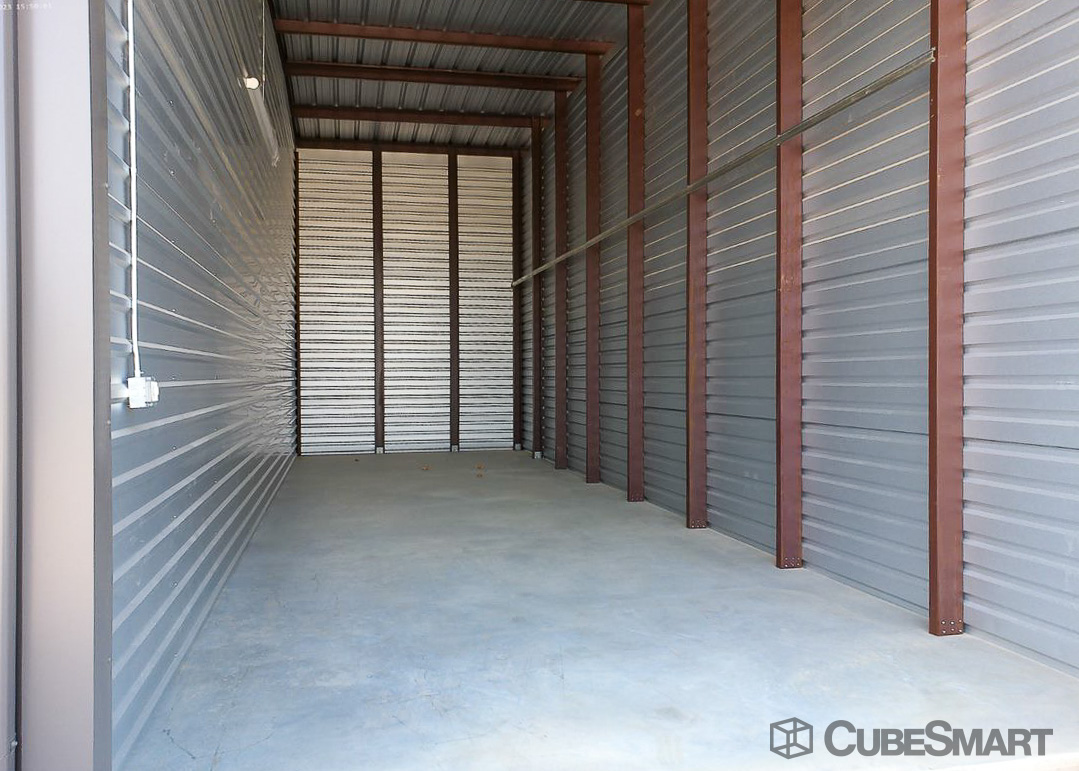 SelfStorage Units at 21615 Hufsmith Kohrville Rd in Tomball, TX CubeSmart