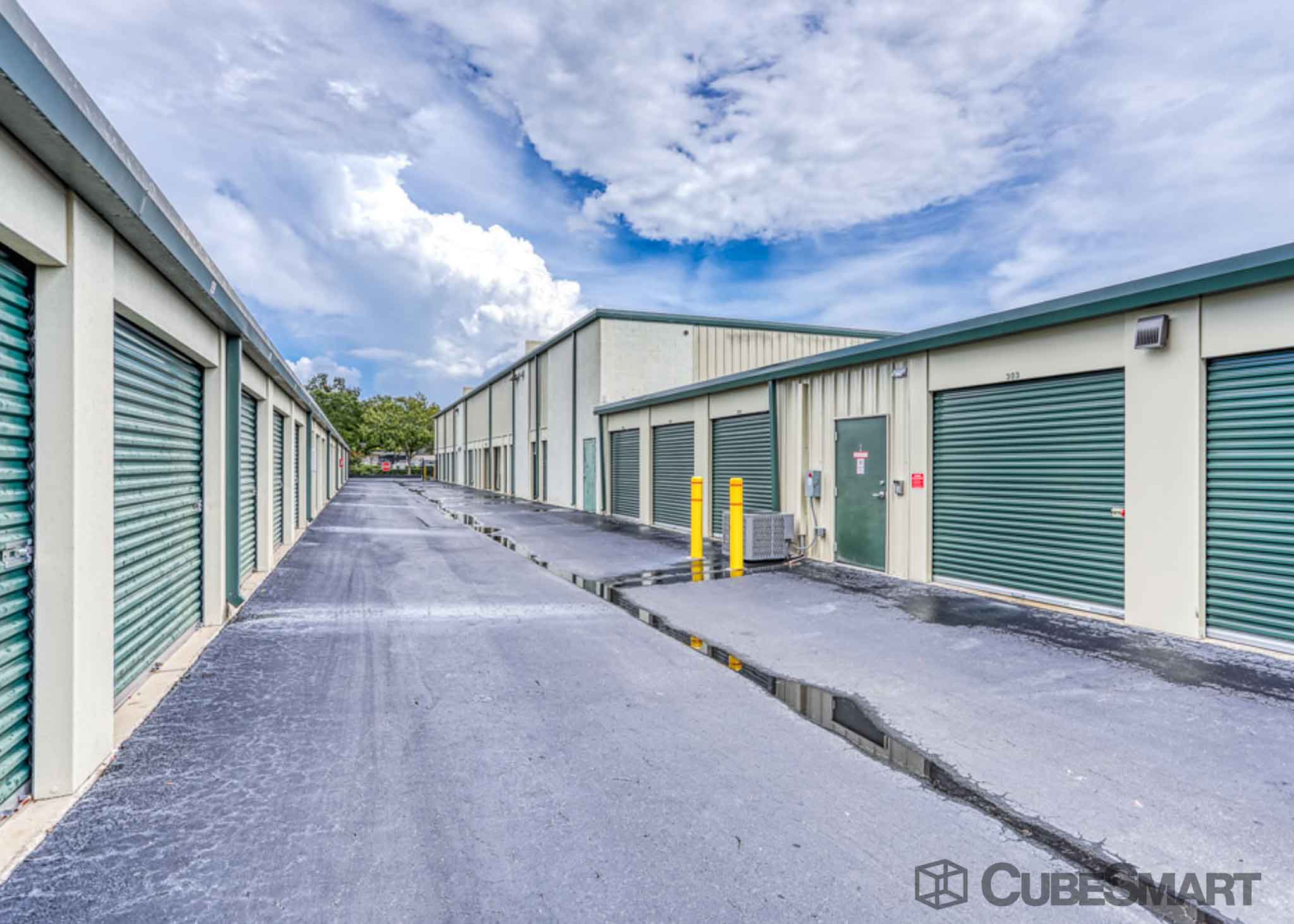 SelfStorage Units at 6900 Ne Jacksonville Rd in Ocala, FL CubeSmart