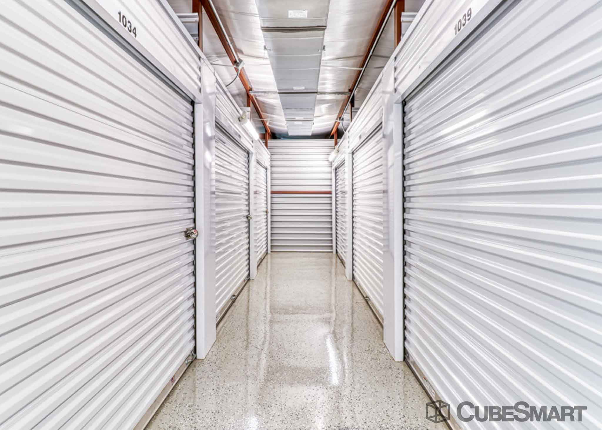 SelfStorage Units at 37021 N Sheridan Rd in Beach Park, IL CubeSmart