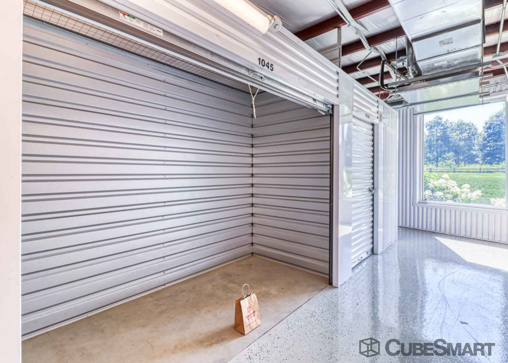 SelfStorage Units at 37021 N Sheridan Rd in Beach Park, IL CubeSmart