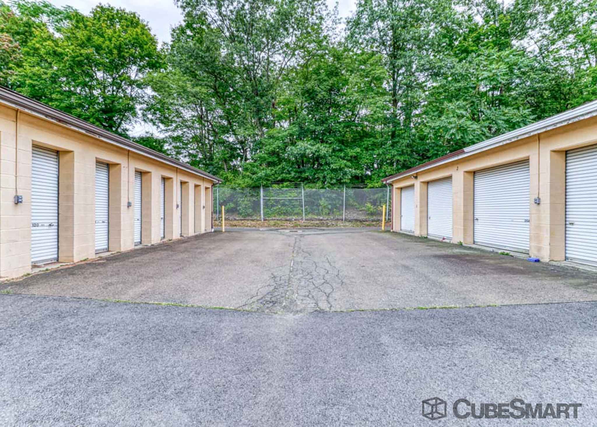 SelfStorage Units at 76 Sanford St in Hamden, CT CubeSmart